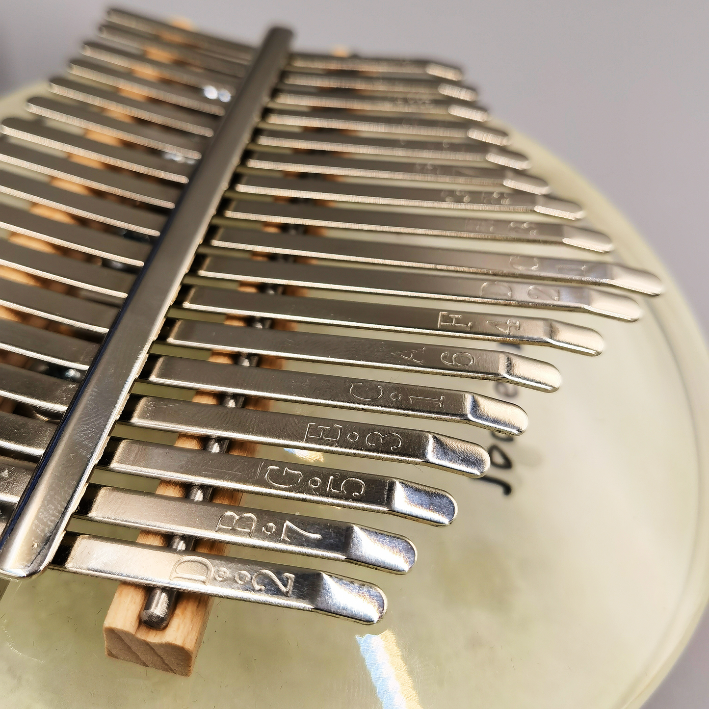 Jooleer 17 Keys Moon Design Acrylic Kalimba with Smartphone Stand and Case