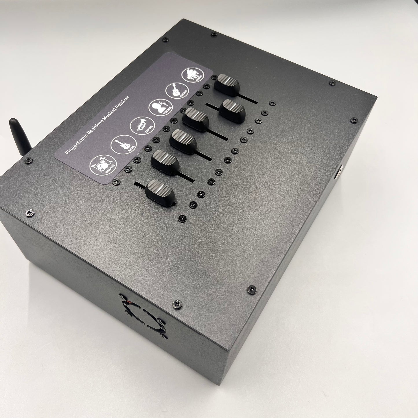 Fingersonic Realtime Musical Remixer